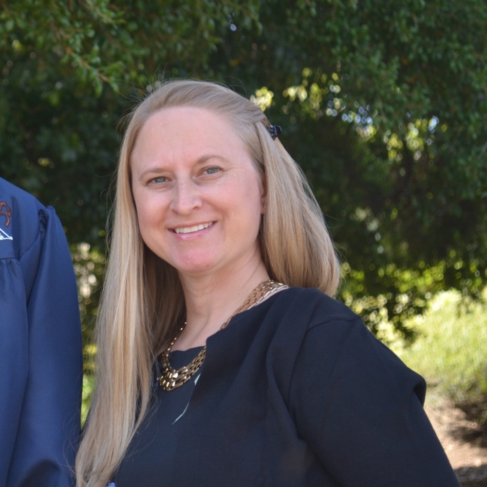 Meet your Posher, Valerie